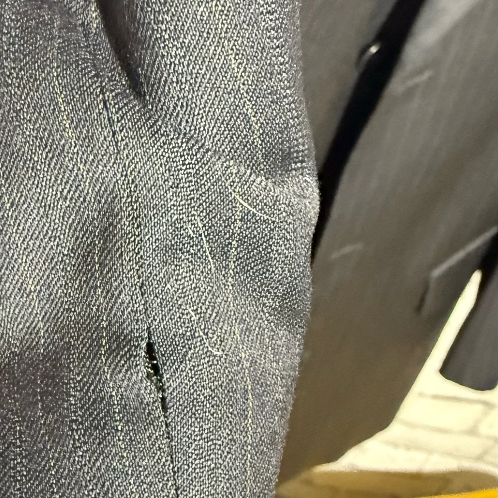 Men's Ted Baker London Navy Pinstripe Blazer, 42L, (See Description)